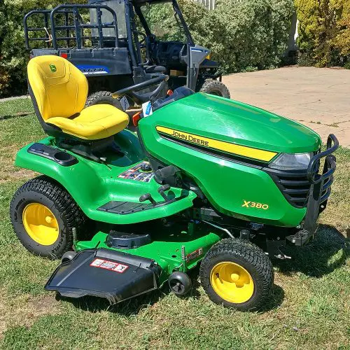 John Deere X380