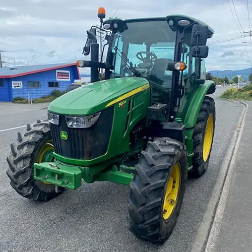John Deere 5100R