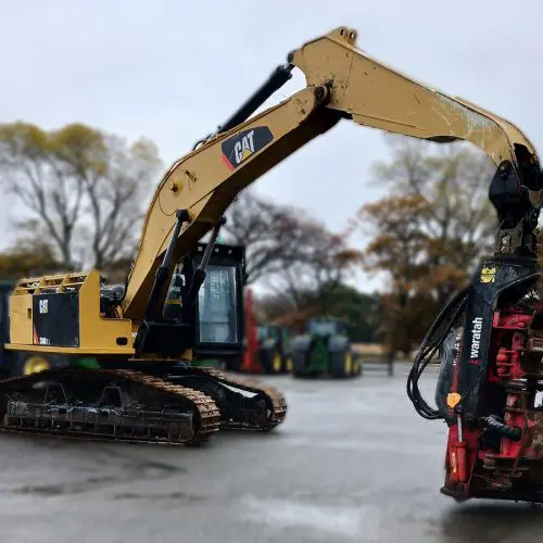 Caterpillar 330D 2L