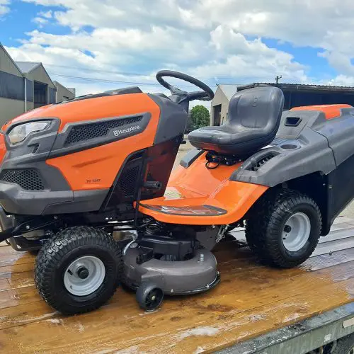 Husqvarna TC138T Mower