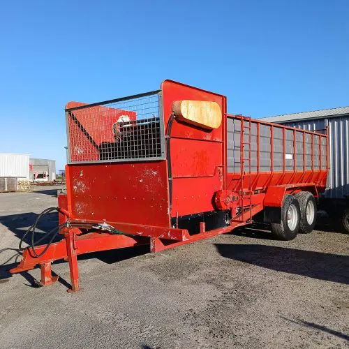 Taege SF2000T Feed Wagon