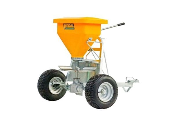 2.-vogal-45-duster-and-fertiliser-spreader