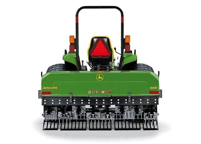 4-john-deere-aercore-2000