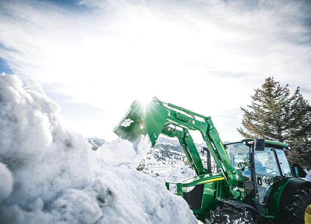 winter-service-related-tractor-loader