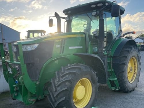 John Deere 7230R